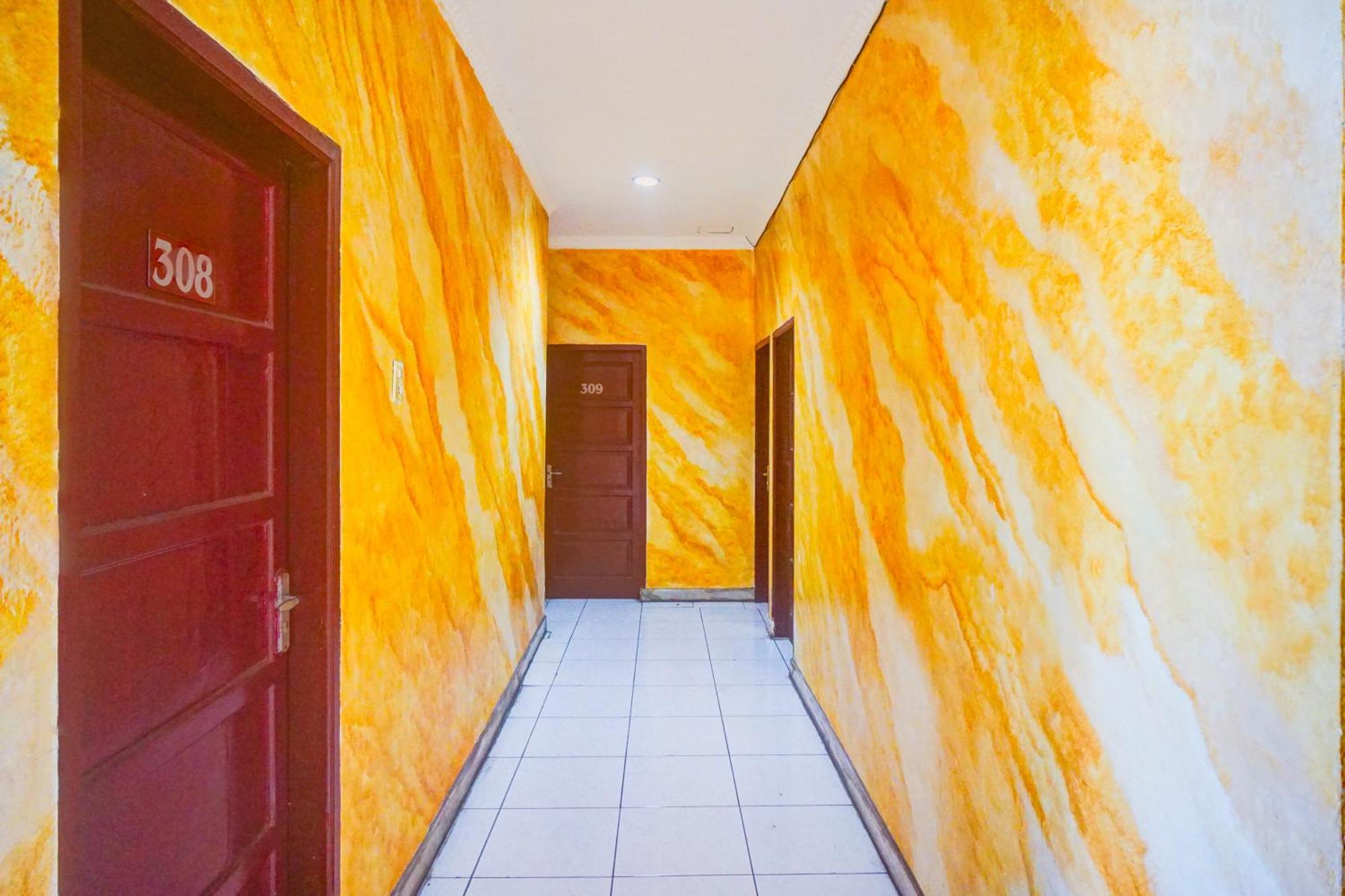 Hotel O Asyaffirah Near Masjid Raya Al Mashun Sm Raja מדאן מראה חיצוני תמונה